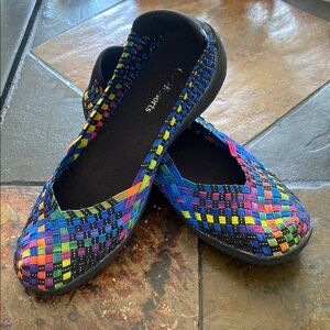 CC Resorts Sugar Colorful Women's Woven Flats